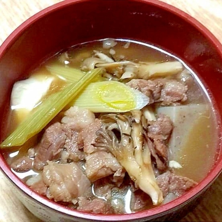 牛すじ肉と野菜&豆腐の旨味たっぷり煮込み